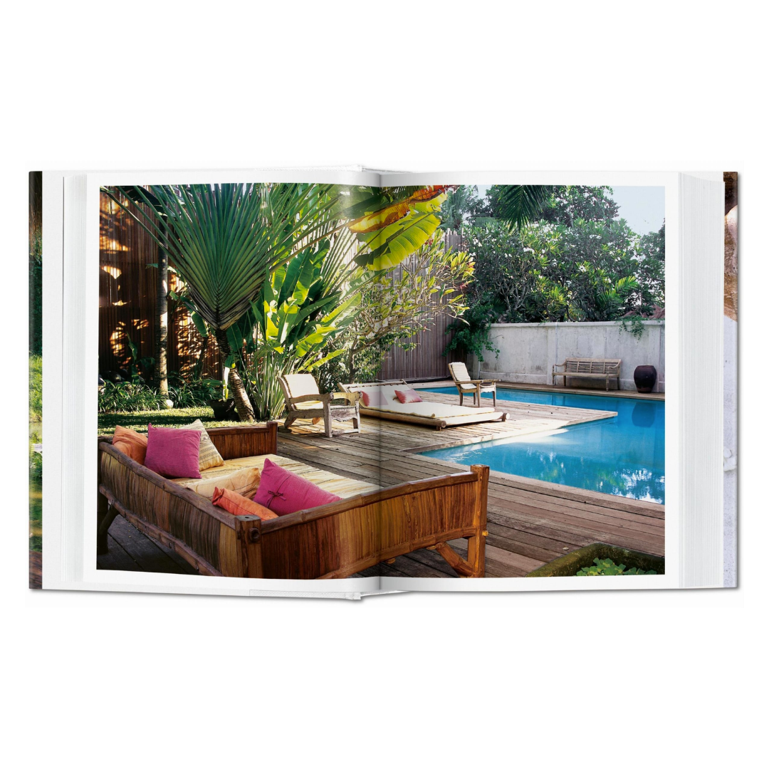 Living in Bali. 40th Ed.
